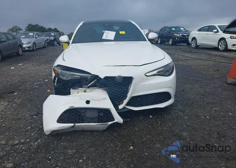 2022 Alfa Romeo Giulia Ti Awd из США, поврежденный, VIN ZARFANBN6N7652848